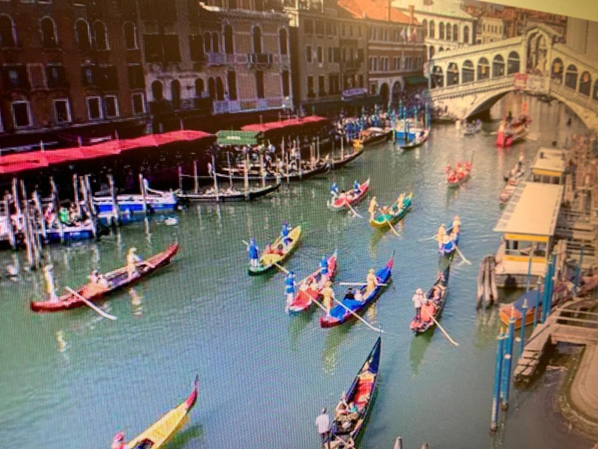Grimaldi Hermitage Canal Grande View Apartamento